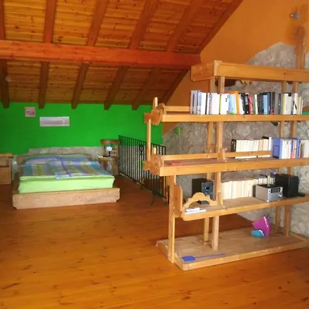 Spiti Anne Makrádes