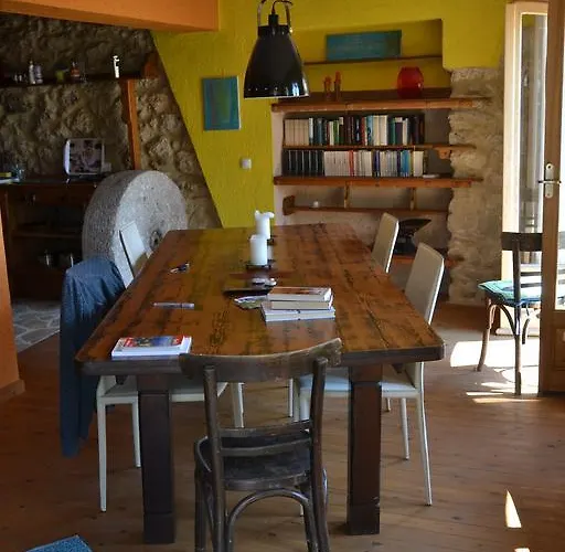 Spiti Anne * Makrádes