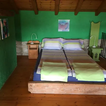 Spiti Anne Casa vacanze Makrádes